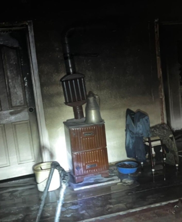 Elektrik prizinden çıkan yangın korkuttu