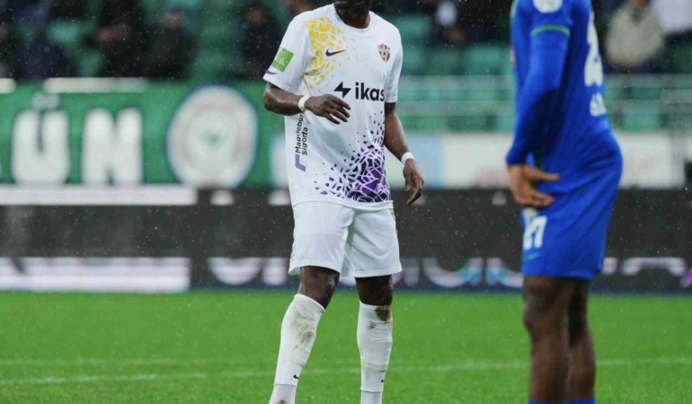 Eyüpspor, Mame Thiam ile yollarını ayırdı