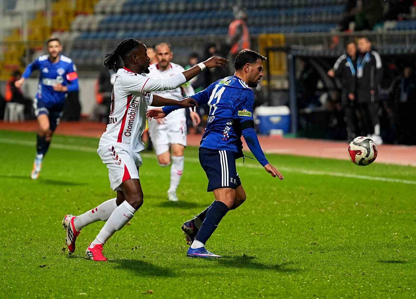 Trendyol Süper Lig: Kasımpaşa: 0 - Samsunspor: 0 (İlk yarı)
