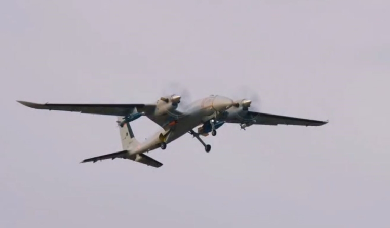 AKINCI TİHA, ROKETSAN TEBER-82 güdüm kiti ile hedefi vurdu