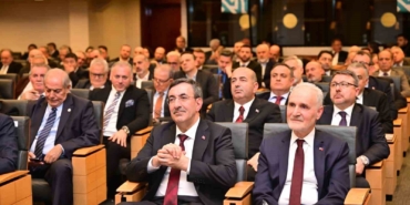 İTO Başkanı Avdagiç, iş dünyasının beklentilerini Cumhurbaşkanı Yardımcısı Yılmaz’a aktardı