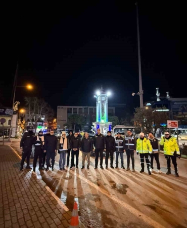 Gemlik’te protokol üyeleri yeni yıla sahada girdi