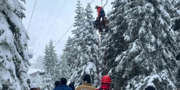 Uludağ’da telesiyej arızası: Mahsur kalan tüm tatilciler kurtarıldı