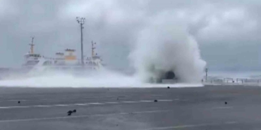 Yalova’daki fırtınadan çarpıcı görüntüler