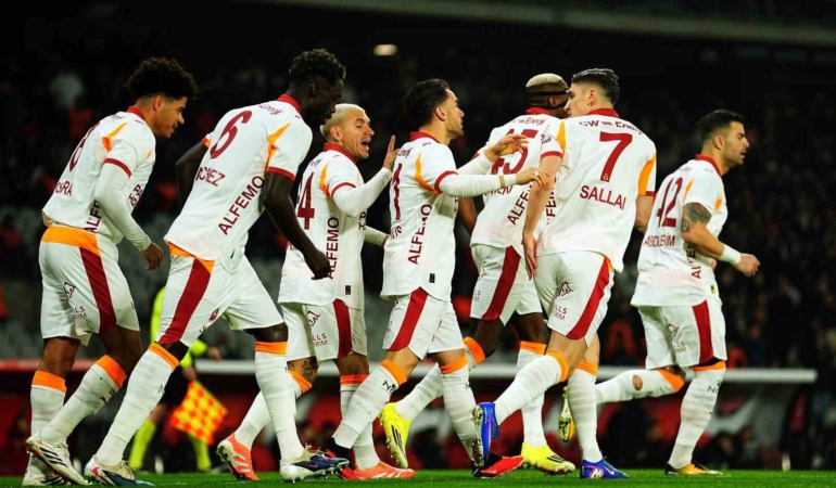 Galatasaray ligdeki yenilmezlik serisini 7 maça çıkardı