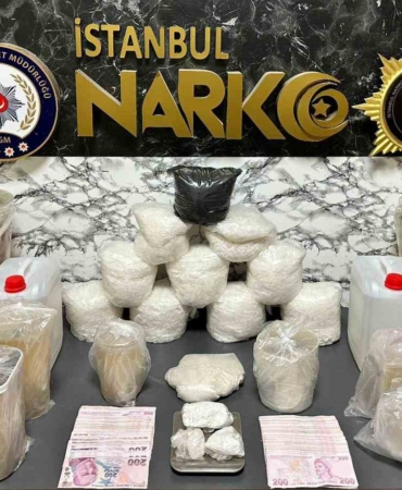 İstanbul’da uyuşturucu operasyonu: 3 gözaltı