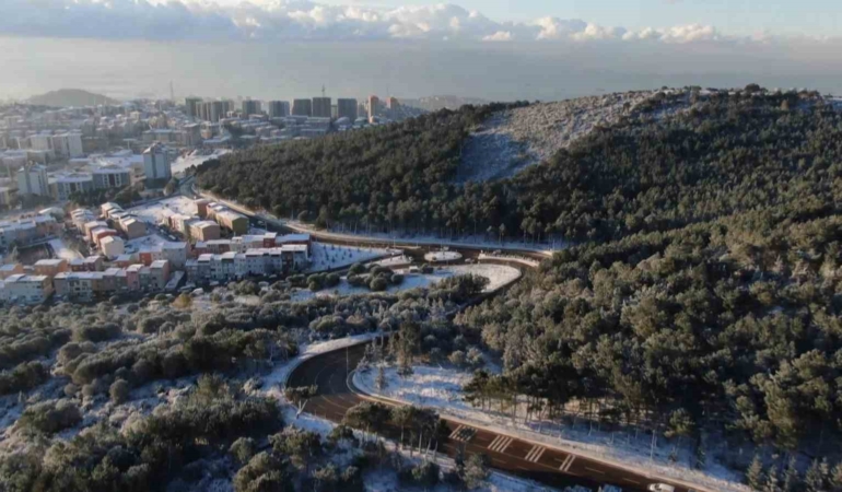 Aydos beyaza büründü, kartpostallık manzaralar ortaya çıktı