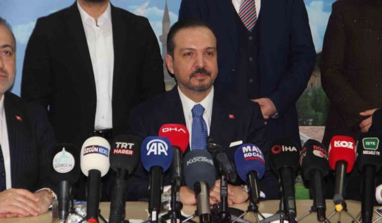 Kürşad Zorlu: "Terör örgütleri lağvedilmeli, Suriye’nin Kürdüyle, Arabıyla, Türkmeniyle bütünlüğü vazgeçilmez"