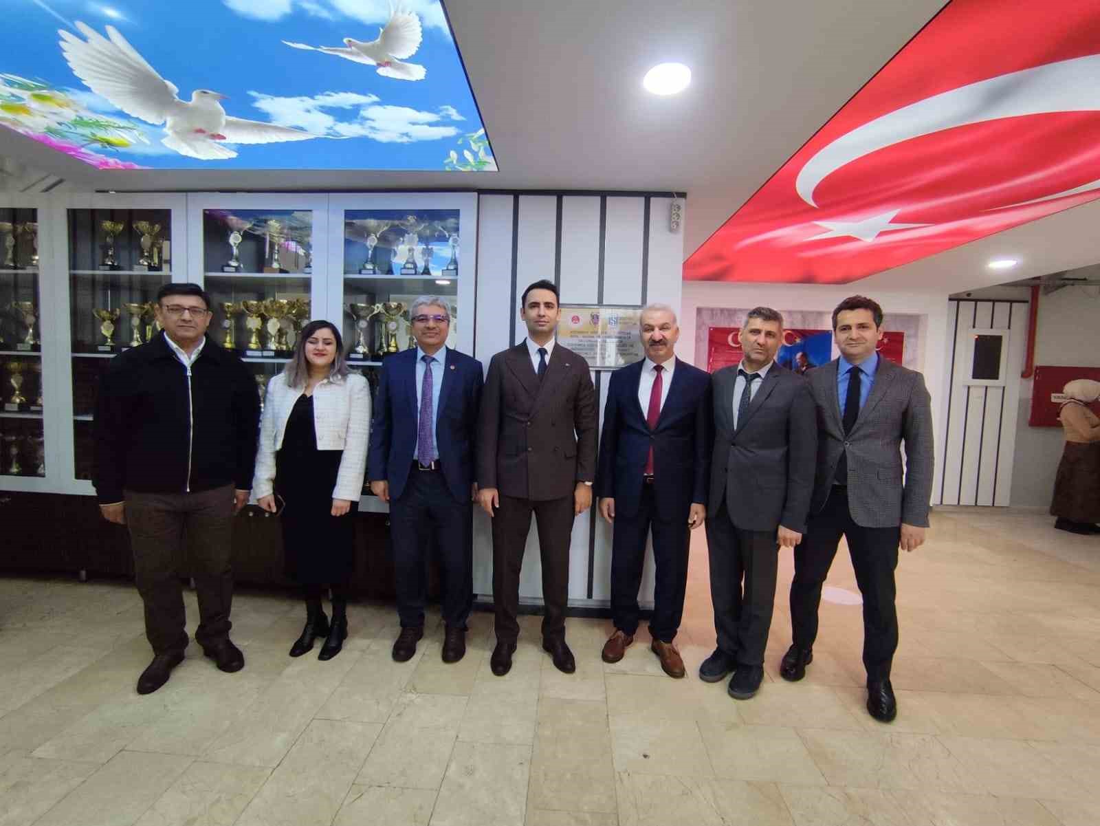 Bursa Cumhuriyet Başsavcılığı denetimli serbestlik Müdürlüğü’nden eğitime destek