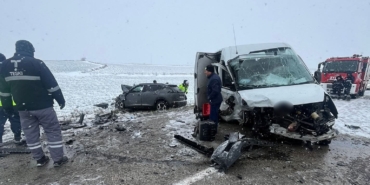 Tekirdağ’da otomobille kamyonet çarpıştı: 1 ölü, 3 yaralı
