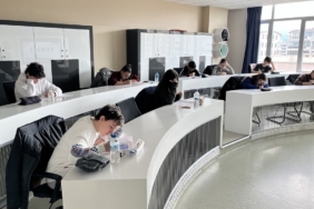 Öğrenci ve velileri sınav heyecanı sardı