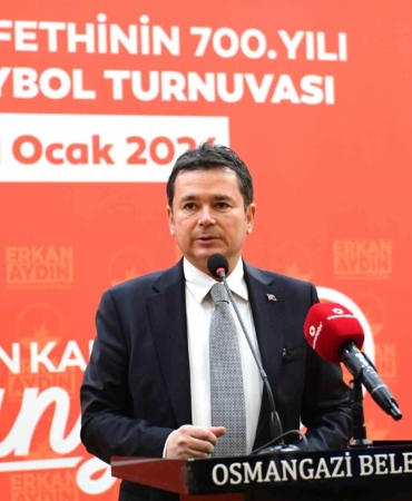 Mini Kızlar Voleybol Turnuvası, 700. yıl coşkusunu sahaya taşıdı