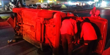 Gömeç’te devrilen ticari araçtaki 1 kişi yaralandı