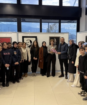Kartepe’de filografi sergisi sanatseverlerle buluştu