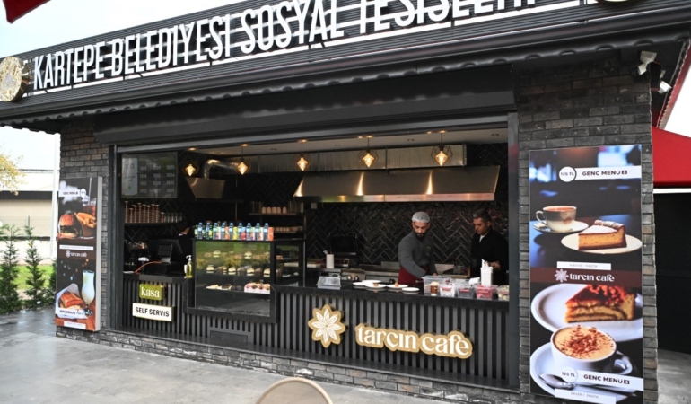 Kartepe’de öğrencilere indirimli hizmet verecek yeni kafe açıldı