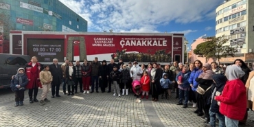 Edremit’te Çanakkale Mobil Müzesi Cumhuriyet Meydanı’nda ziyaretçilerini ağırladı