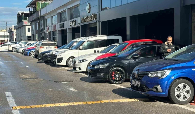 Altın ve gümüş ikinci el otomobili solladı