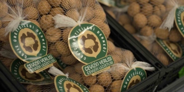 A101, yerli cevizi üreticisinden tüketiciye taşıyacak