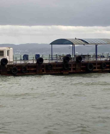 Fırtına sebebiyle Eskihisar-Topçular feribot seferleri durduruldu