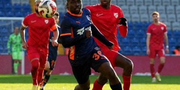 Ziraat Türkiye Kupası: RAMS Başakşehir: 1 - Boluspor: 1 (İlk yarı)