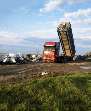 Muratlı’da izinsiz atık döken kamyon ve sürücüsüne ceza