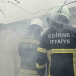 Edirne’de depo yangını büyümeden söndürüldü