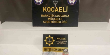 Polis uyuşturucu tacirlerine göz açtırmıyor: 5 tutuklama