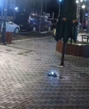 Beylikdüzü’nde iş yeri kurşunlama anı kamerada