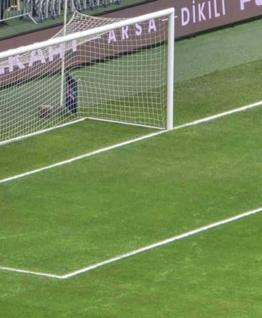 Kocaeli Stadyumu’nun zemini maça hazır