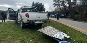 Ayvacık’ta iki araç çarpıştı: 2 yaralı