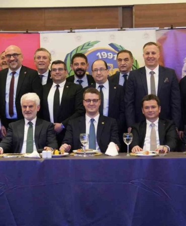 Bursa Fan Clup’te bayrak değişimi