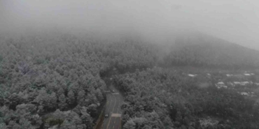 Aydos’ta etkili olan kar yağışı havadan görüntülendi