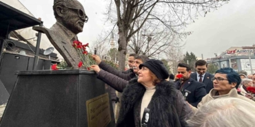 Meslektaşları Uğur Mumcu’yu ölümünün 33. yılında andı