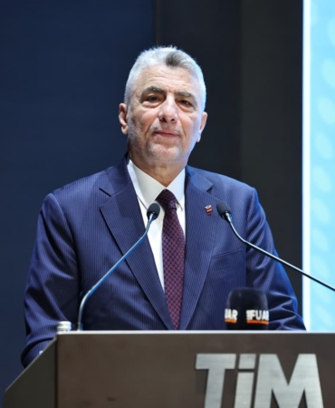 Bakan Bolat: ‘‘İhracatta 400 milyar dolar sınırına dayandık’’