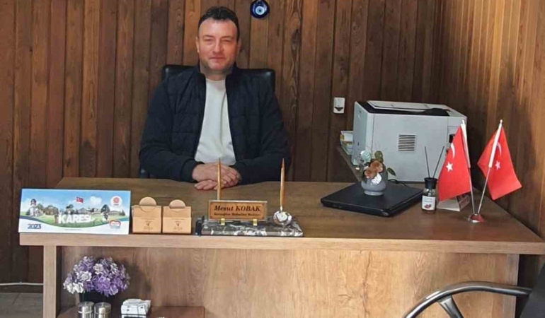 Karaoğlan Mahallesinin yeni muhtarı Mesut Kobak oldu