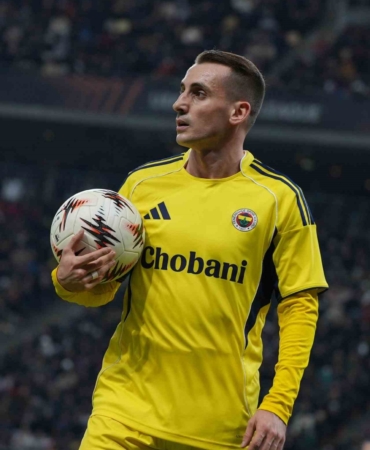 UEFA Avrupa Ligi: FCSB: 0 - Fenerbahçe: 1 (İlk yarı)