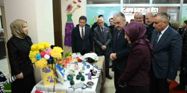 Bursa’da öğrencilerin karne heyecanı