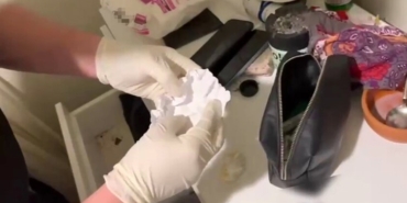 Polisten iki ilçede iki ayrı uyuşturucu operasyonu: 5 gözaltı