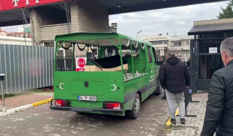 Rus yüzücüye ait olduğu değerlendirilen ceset Adli Tıp Kurumu’na getirildi