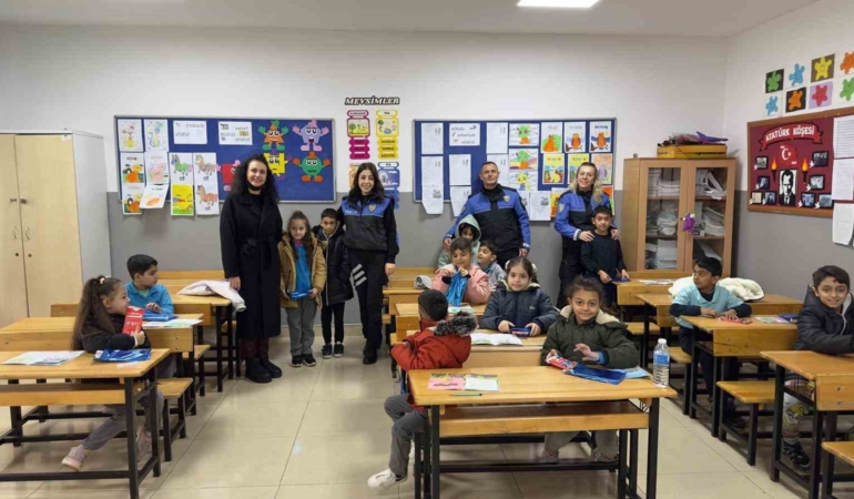 Tekirdağ Emniyeti’nden öğrencilere karne sürprizi