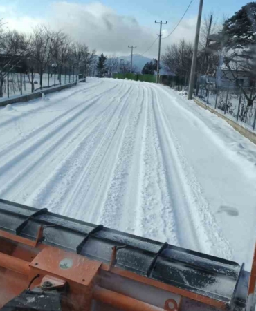 Osmangazi’nin yüksek kesimlerinde kar nöbeti