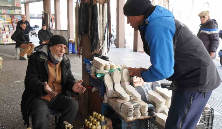 Başkan Akın, emektar vatandaşın sesini duydu
