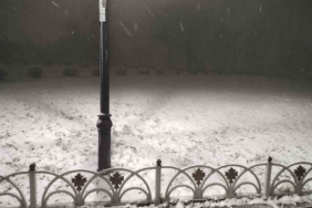 İstanbul Anadolu Yakası’nda kar yağışı etkisini arttırdı