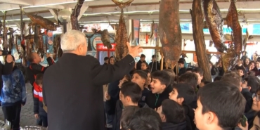 Ara tatile giren öğrencilerden, balık müzesi ziyareti