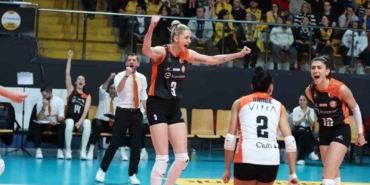 Eczacıbaşı Dynavit, derbide V. Bank’ı 3-1’le geçti