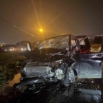 Arnavutköy’de İETT otobüsü hafif ticari araçla çarpıştı: 2 yaralı