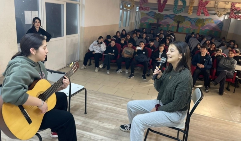 Balıkesir’de okullarda Aile ve Oyun temalı etkinlikler başladı