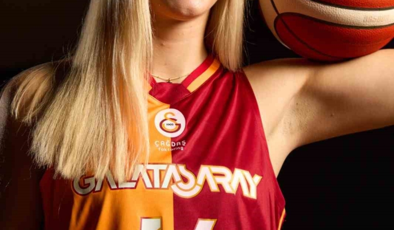Dorka Juhasz: "Annemin mirasını sürdürmek benim için çok önemli"