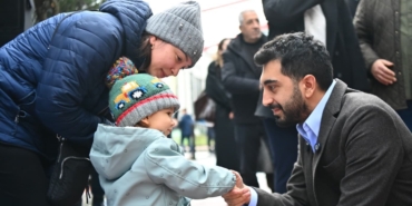 Tuzla’da yeni açılan "Oyun Parkı Sokağı" yarıyıl şenliğinde çocukları buluşturdu