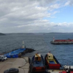 Çanakkale Boğazı fırtına nedeniyle trafiğe kapandı